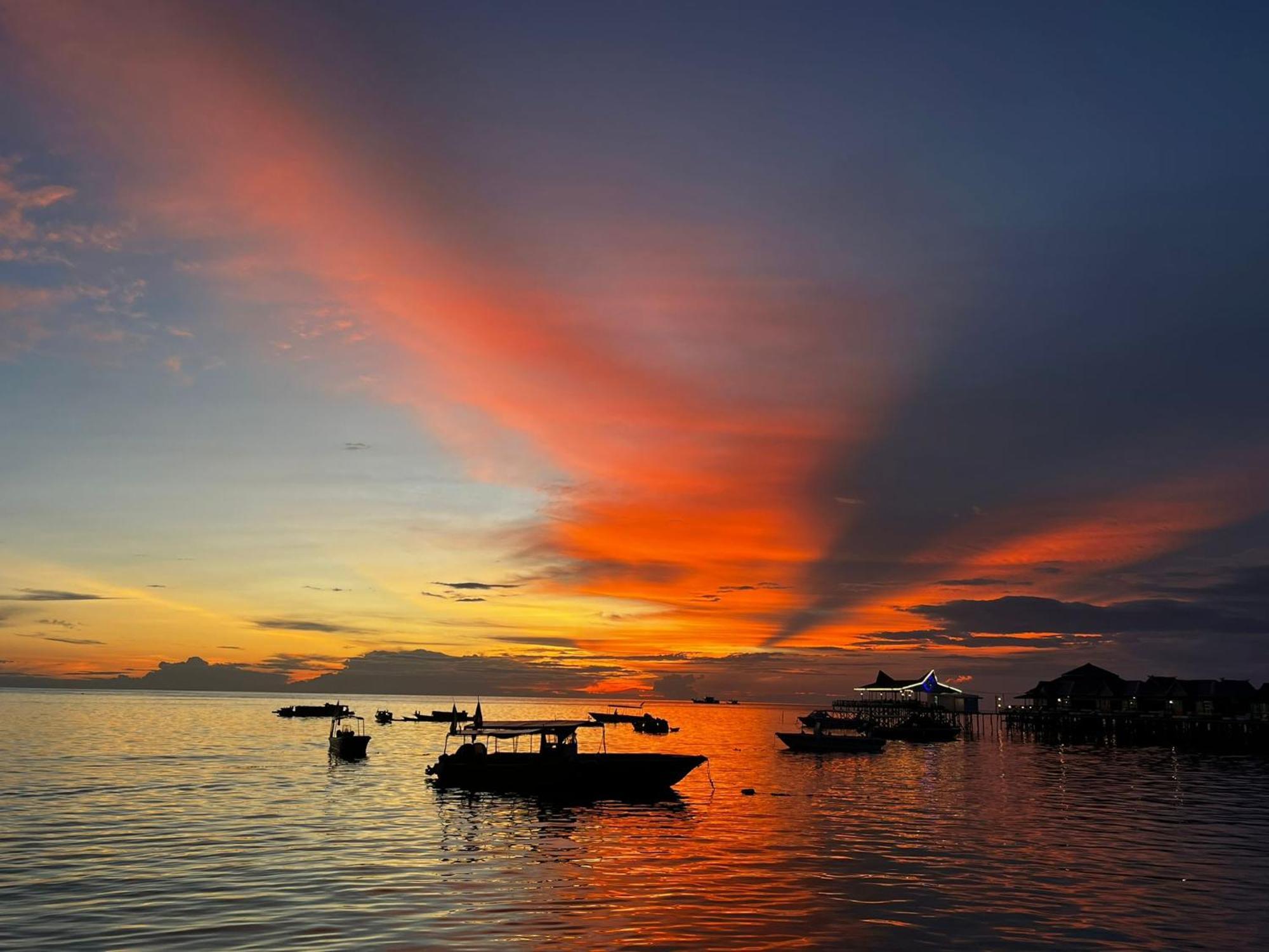 Apartamento Mabul Backpackers Mabul Island Exterior foto